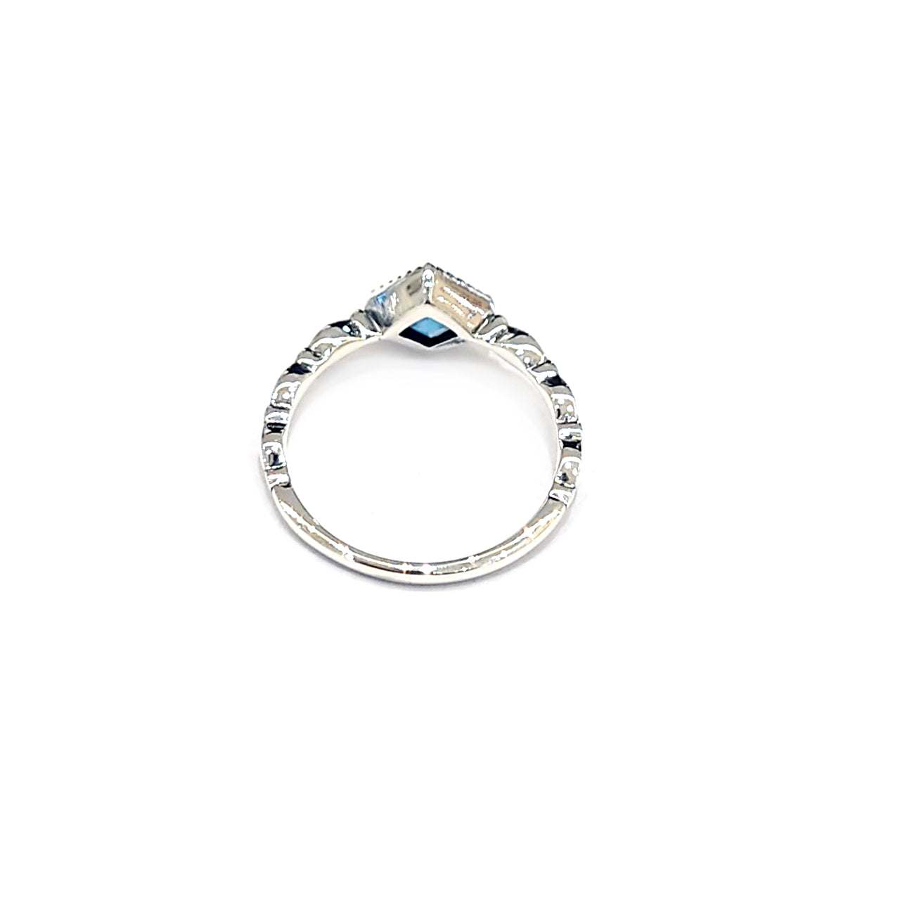 シルバー925製リング[THR-67384 BL#11] BLUE LONDON TOPAZ